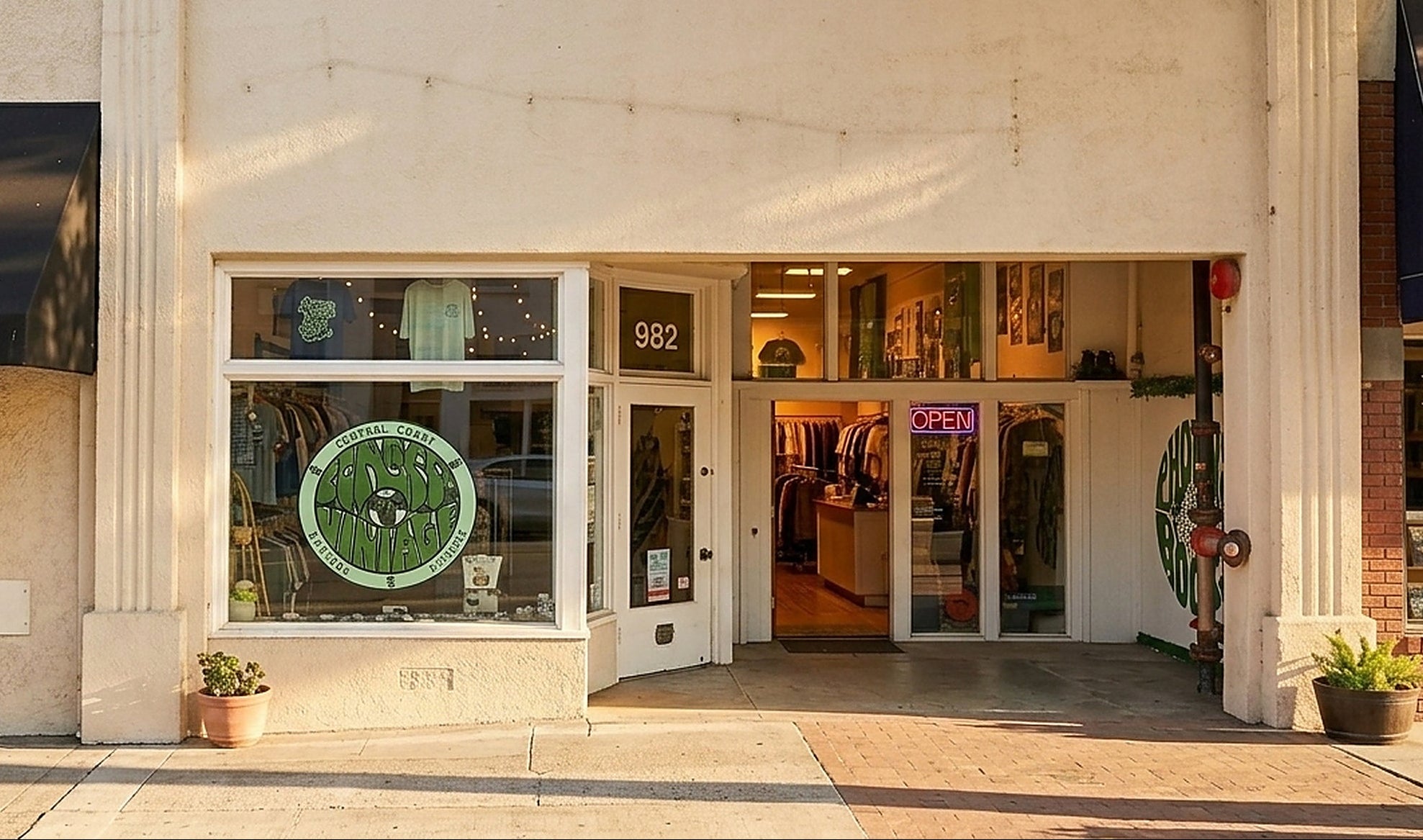 Central Coast Vintage 982 Monterey St Storefront 2K Hero Banner